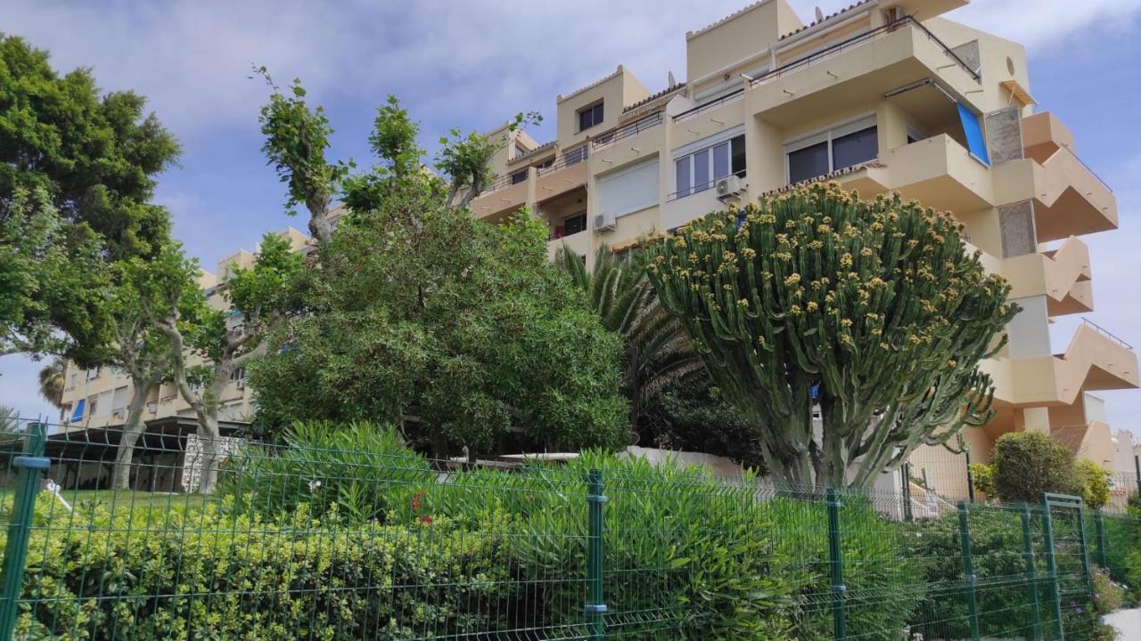 Casa Cachita 2-Confortable Estudio A Pie De Playa Estepona Eksteriør bilde