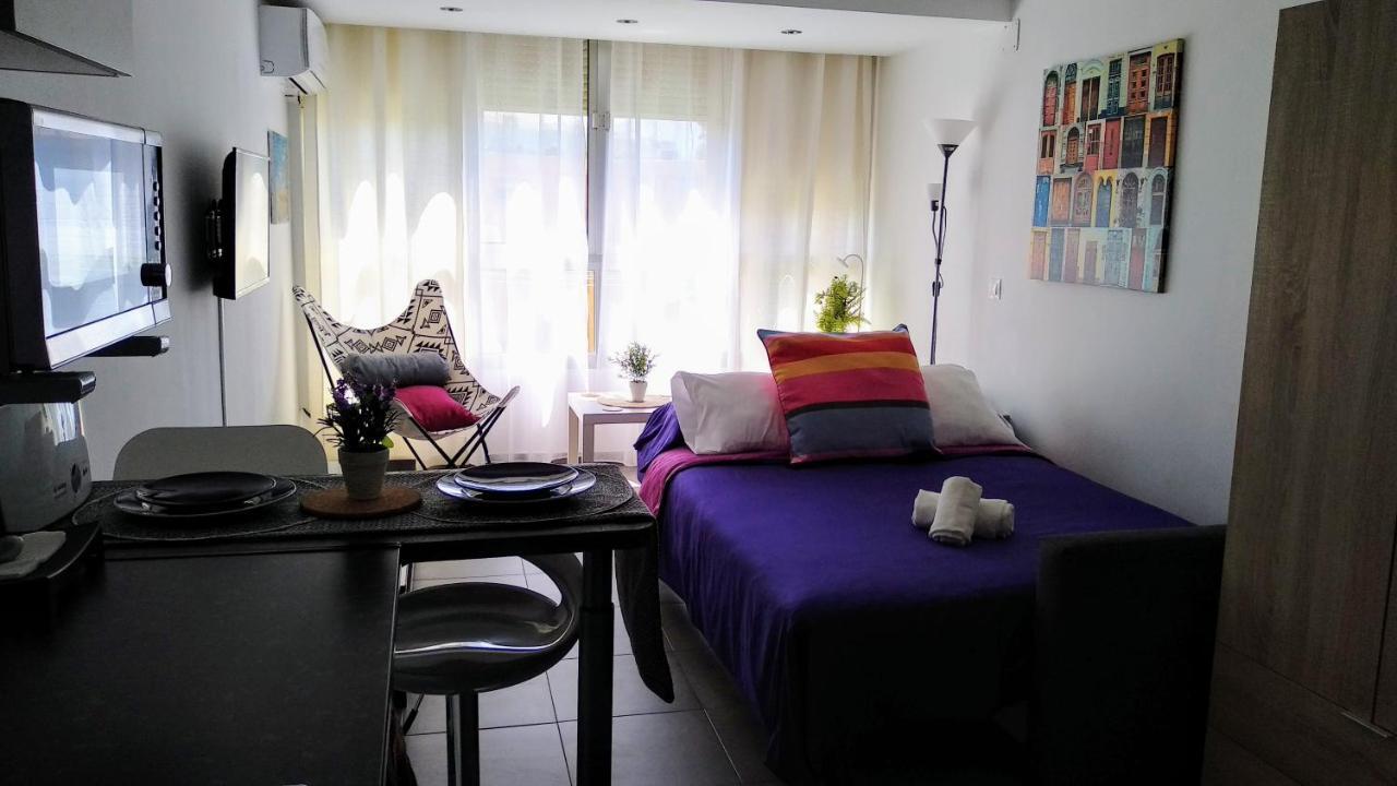 Casa Cachita 2-Confortable Estudio A Pie De Playa Estepona Eksteriør bilde